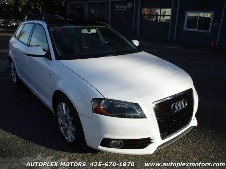 2011 Audi A3 Premium Plus photo 1