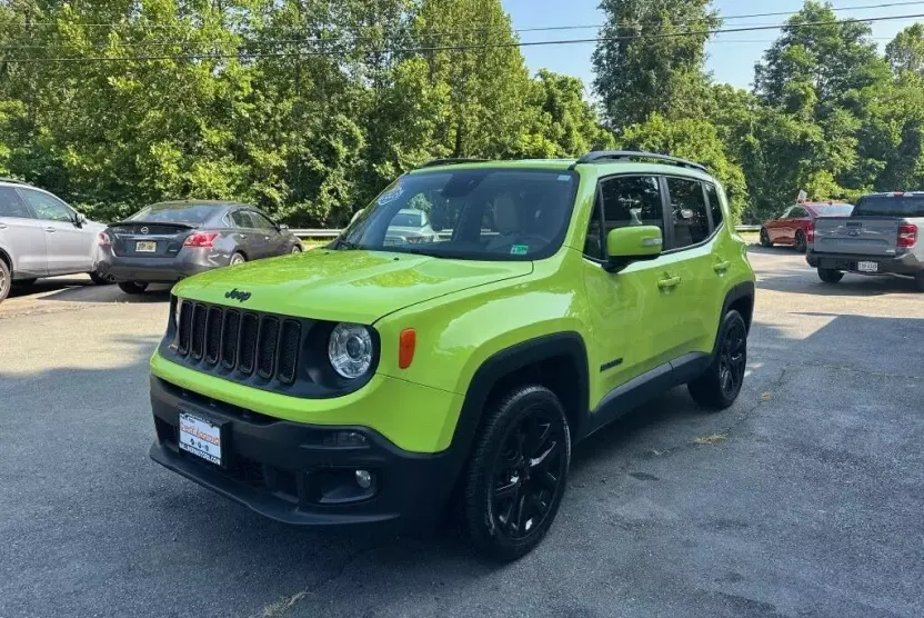 2018 Jeep Renegade Latitude North Edition photo 1