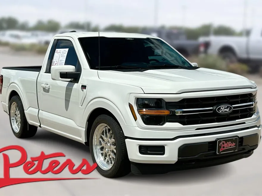 2025 Ford F-150 XL photo 1