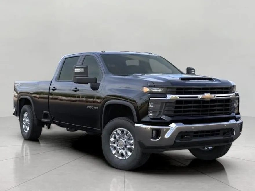 2025 Chevrolet Silverado 3500HD LT photo 1