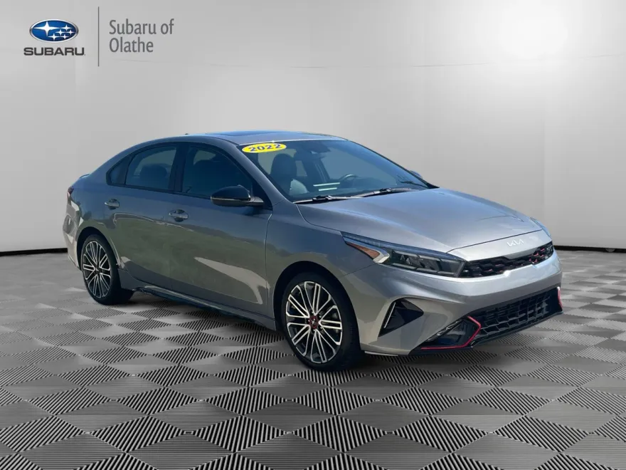 2022 Kia Forte GT photo 1