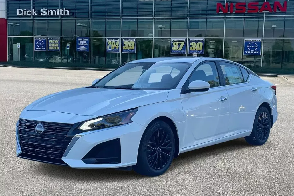 2025 Nissan Altima SV Special Edition photo 1