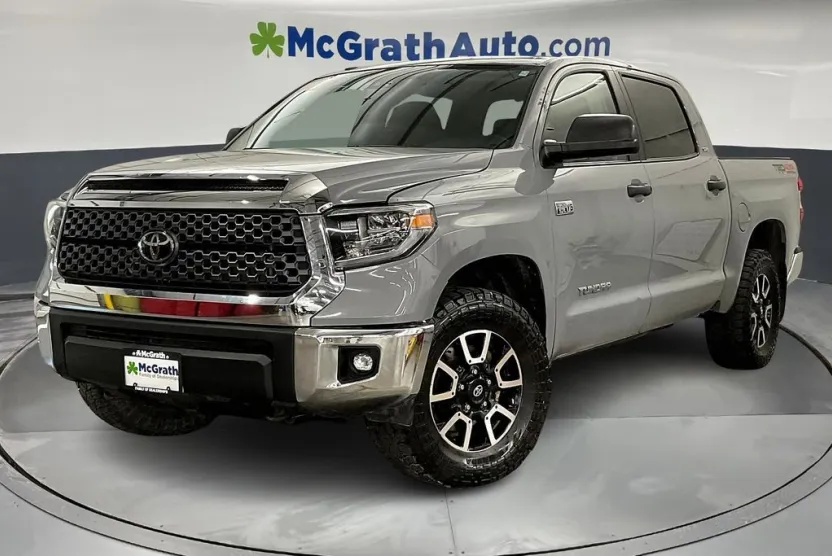 2018 Toyota Tundra SR5 photo 1