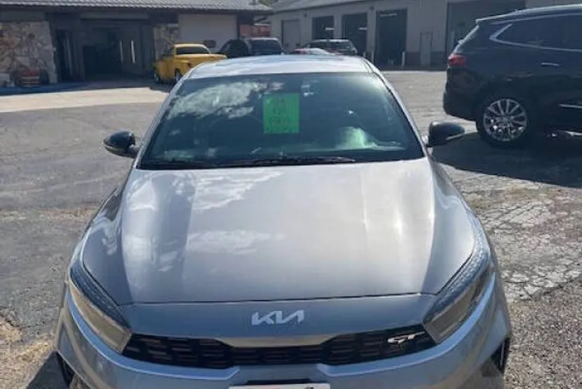 2024 Kia Forte GT photo 1