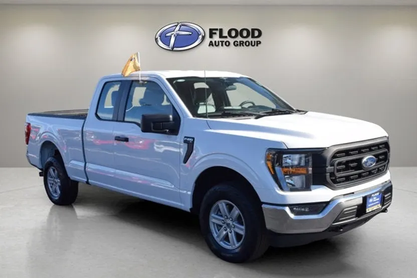 2023 Ford F-150 XL photo 1