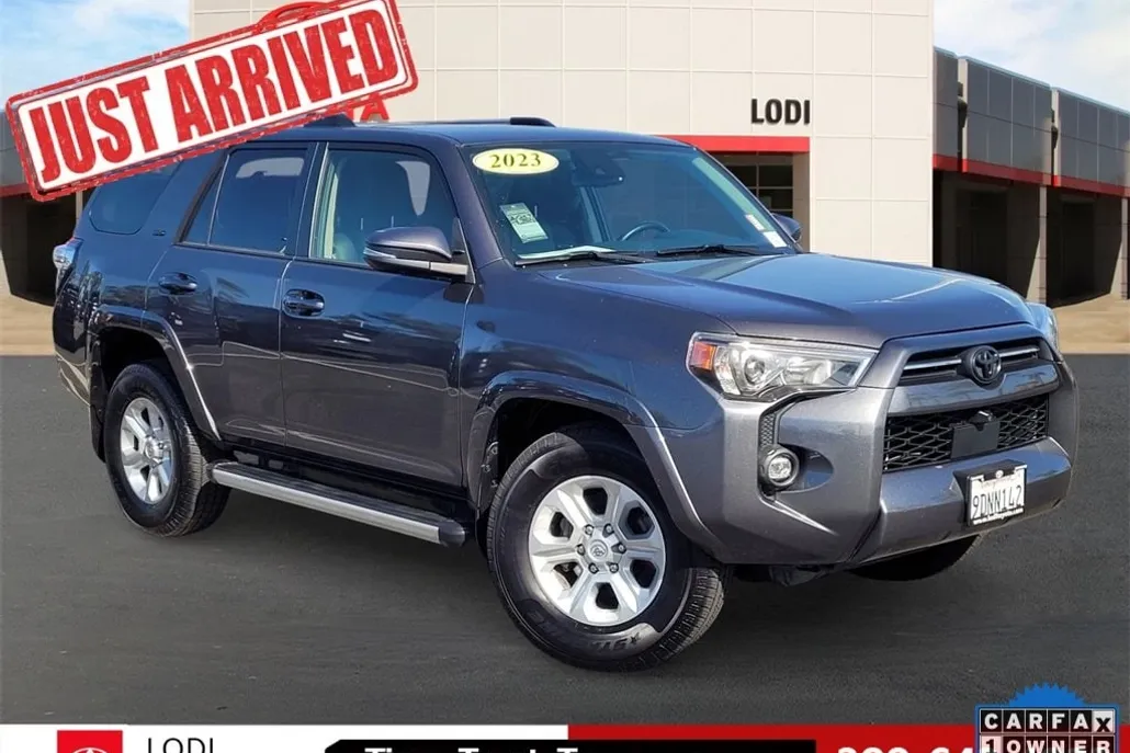 2023 Toyota 4Runner SR5 Premium photo 1