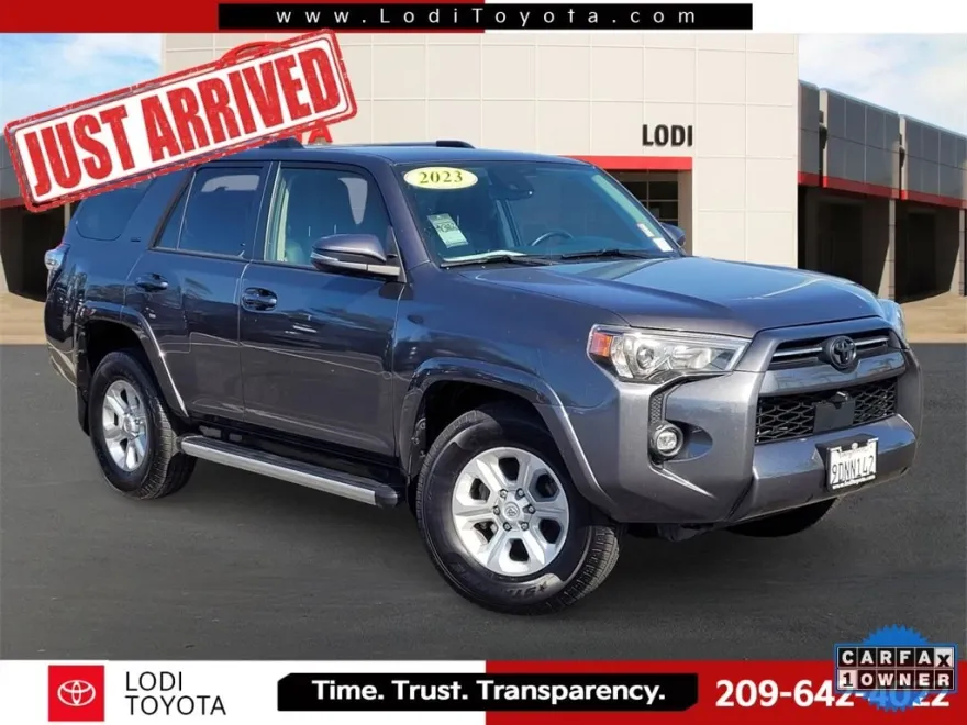 2023 Toyota 4Runner SR5 Premium photo 1