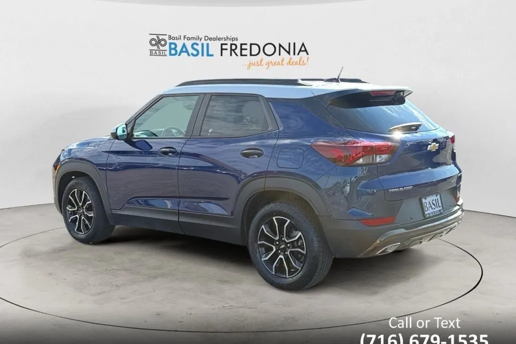 2023 Chevrolet Trailblazer ACTIV photo 1