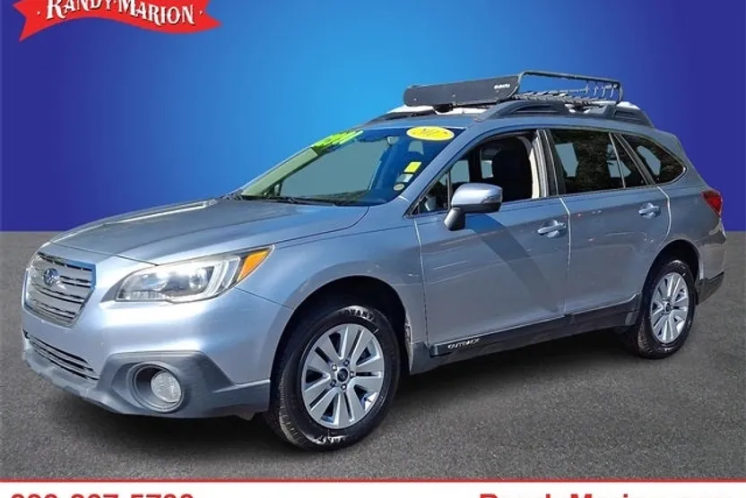 2017 Subaru Outback 2.5i Premium photo 1