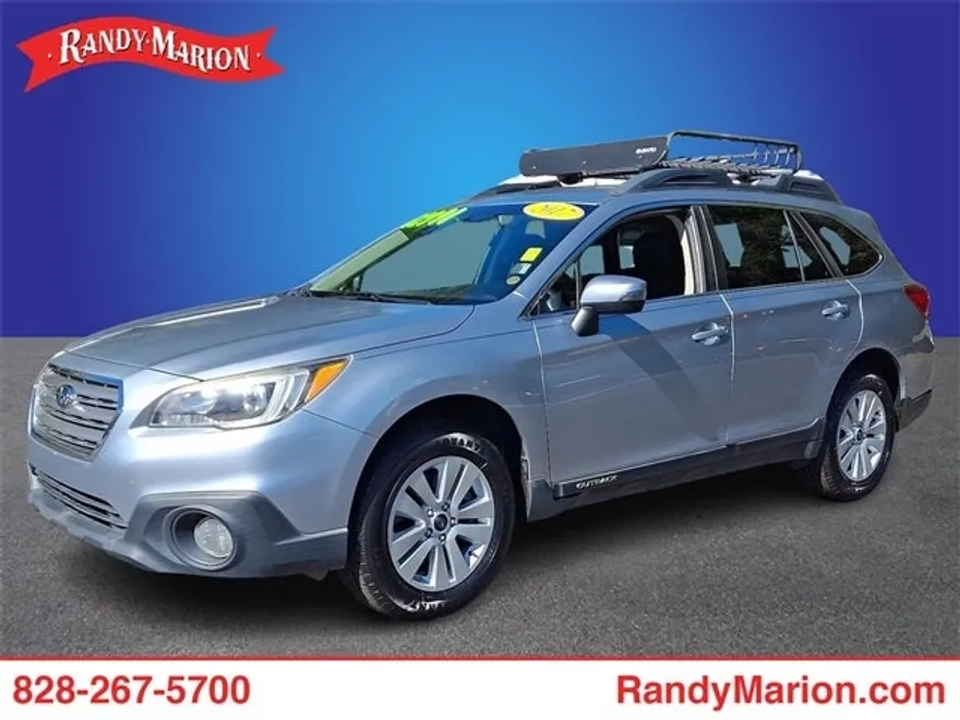 2017 Subaru Outback 2.5i Premium photo 1