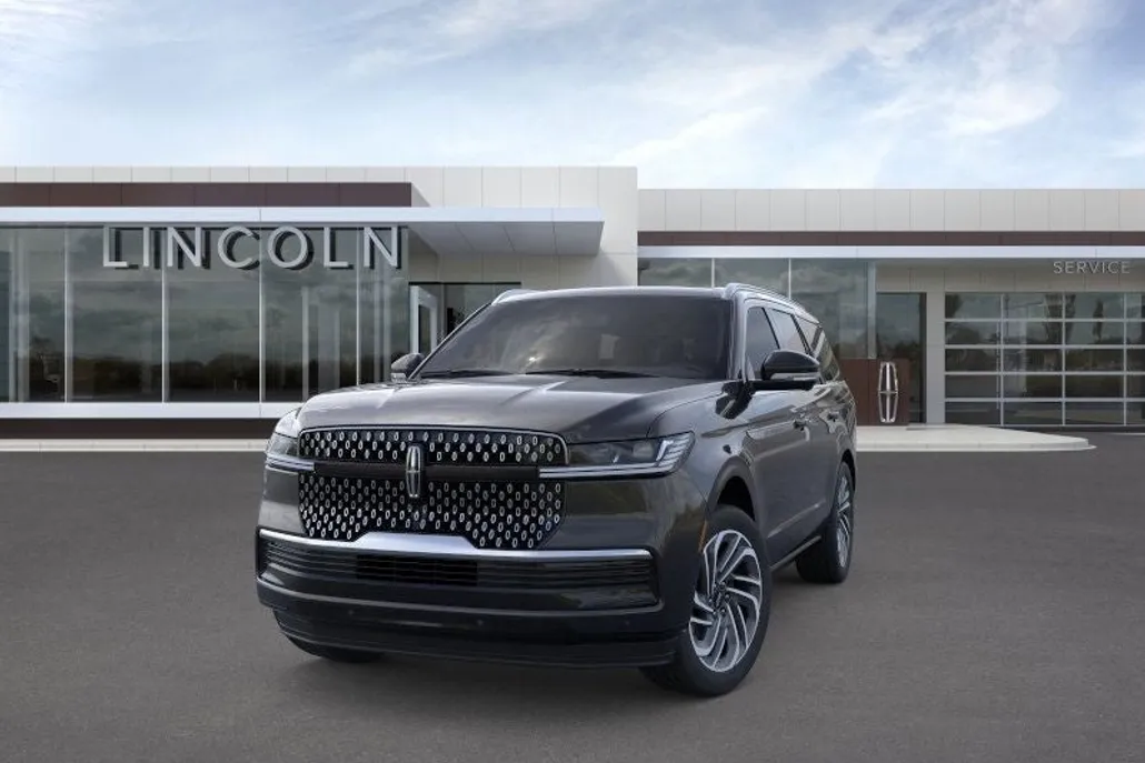 2025 Lincoln Navigator Reserve photo 1