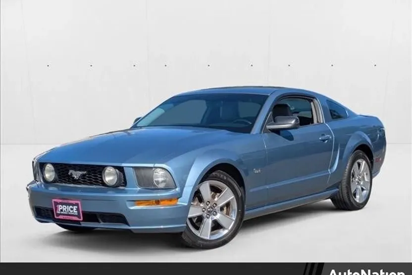 2007 Ford Mustang GT Deluxe photo 1