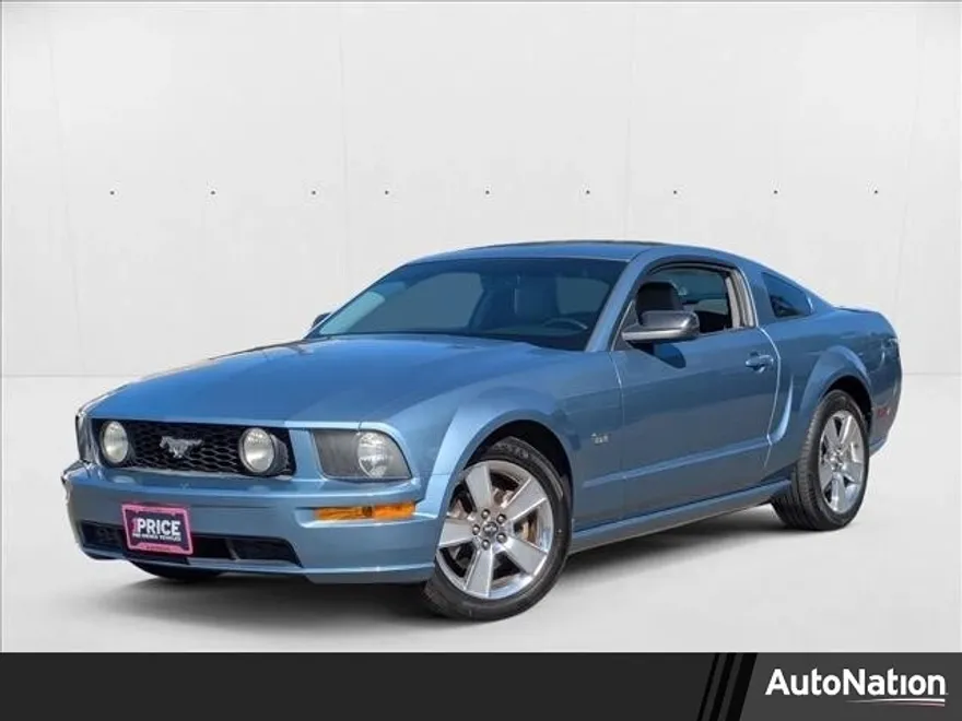 2007 Ford Mustang GT Deluxe photo 1