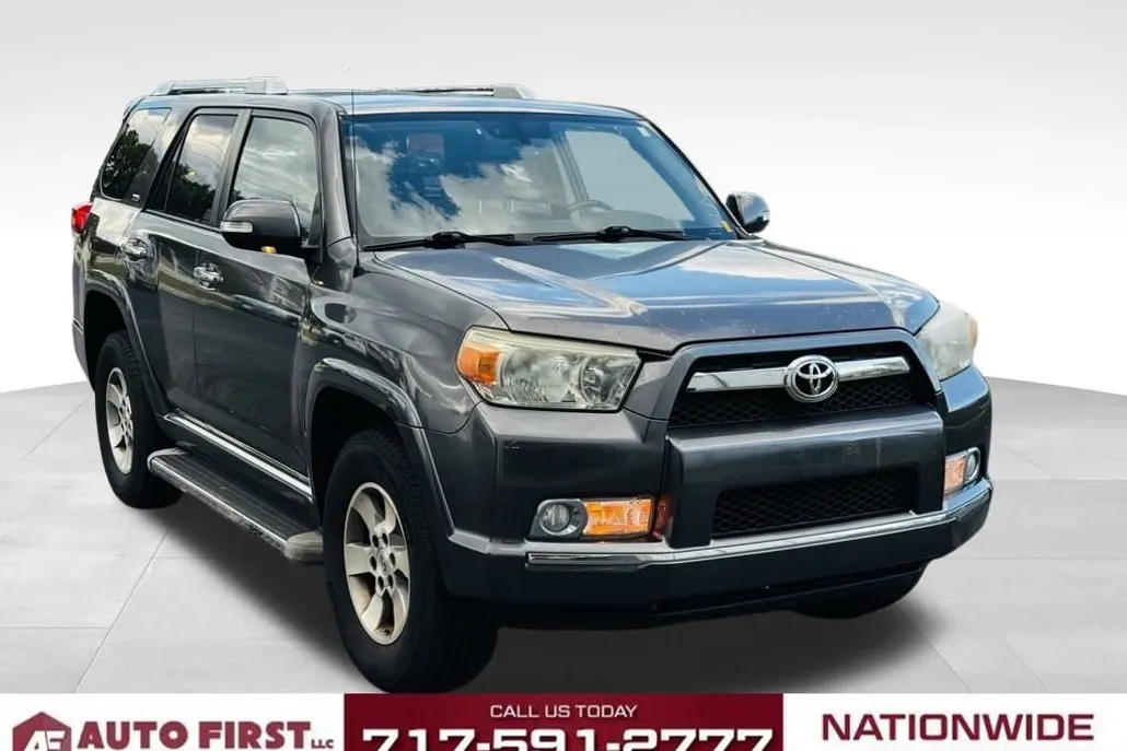 2010 Toyota 4Runner photo 1