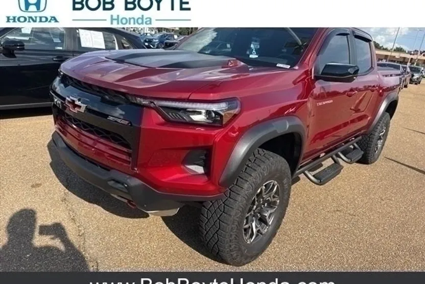 2024 Chevrolet Colorado ZR2 photo 1