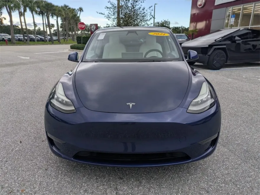 2021 Tesla Model Y Long Range photo 1