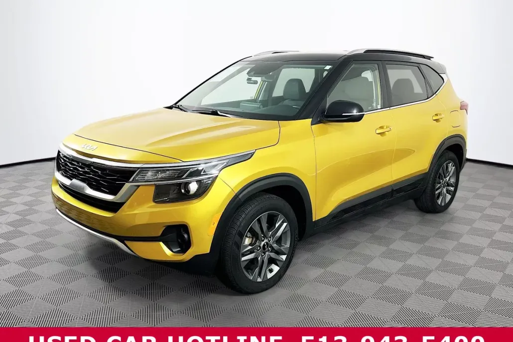 2023 Kia Seltos S photo 1