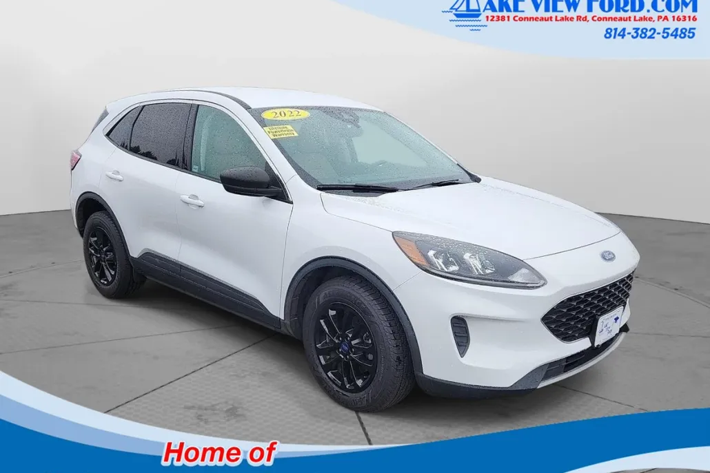 2022 Ford Escape SE photo 1