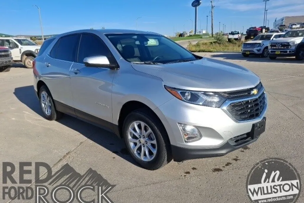 2019 Chevrolet Equinox LT photo 1