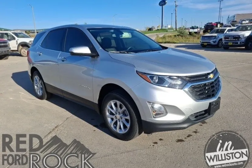 2019 Chevrolet Equinox LT photo 1