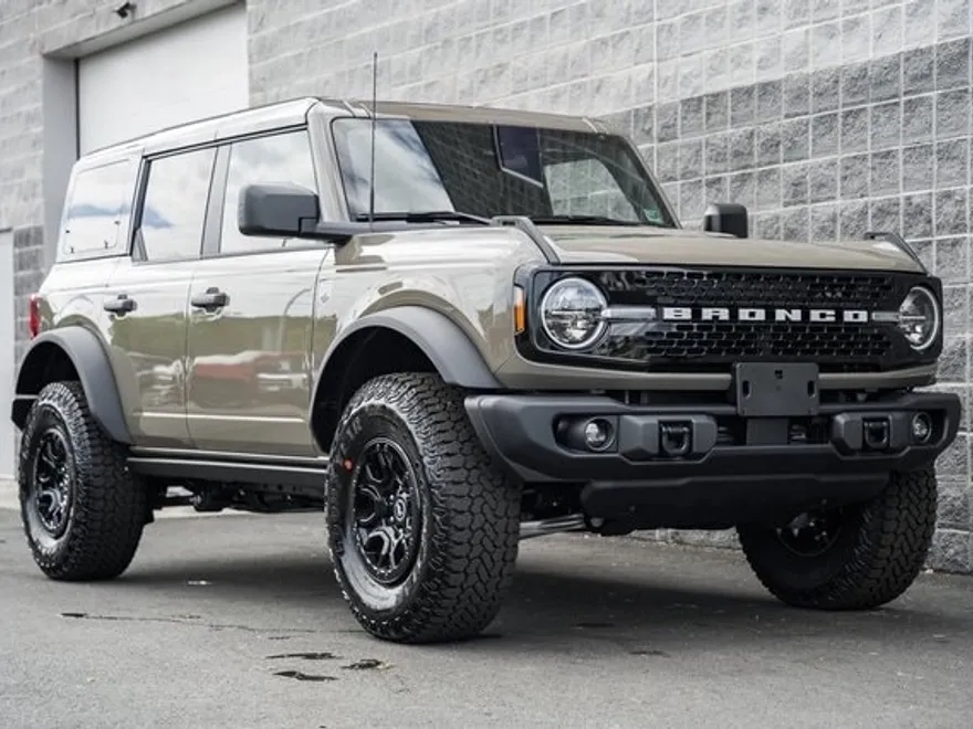 2025 Ford Bronco Big Bend photo 1
