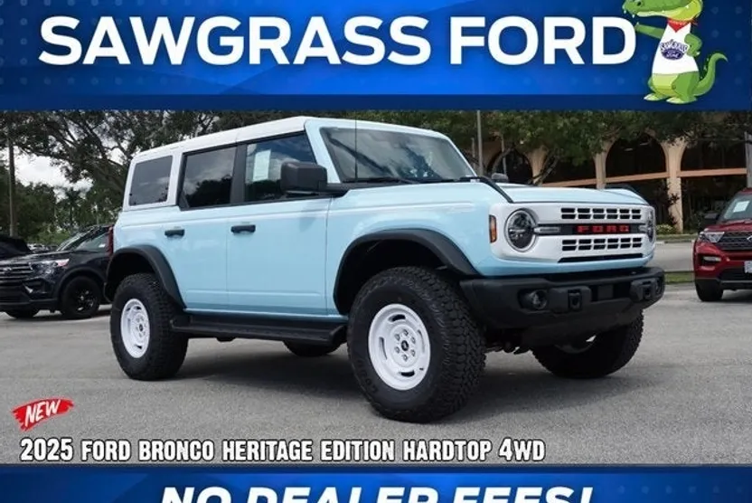 2025 Ford Bronco Heritage First Edition photo 1