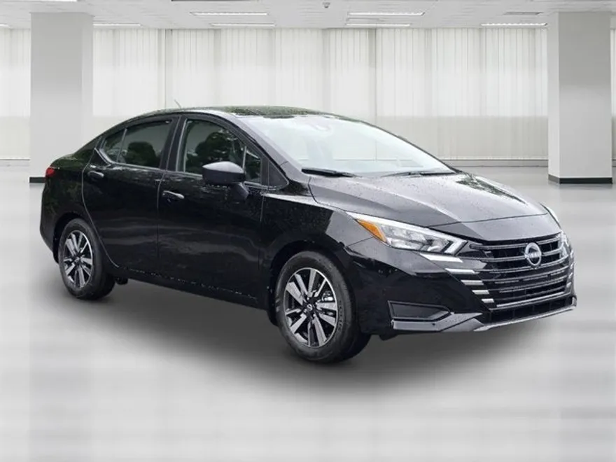 2025 Nissan Versa S photo 1