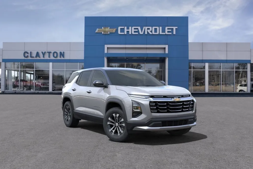 2026 Chevrolet Equinox LT photo 1