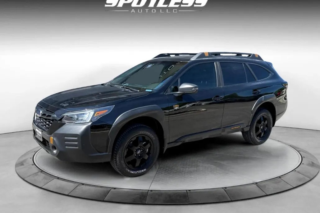2022 Subaru Outback Wilderness photo 1
