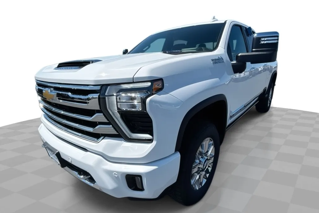 2025 Chevrolet Silverado 3500HD High Country photo 1