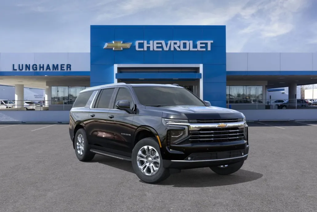 2025 Chevrolet Suburban LT photo 1