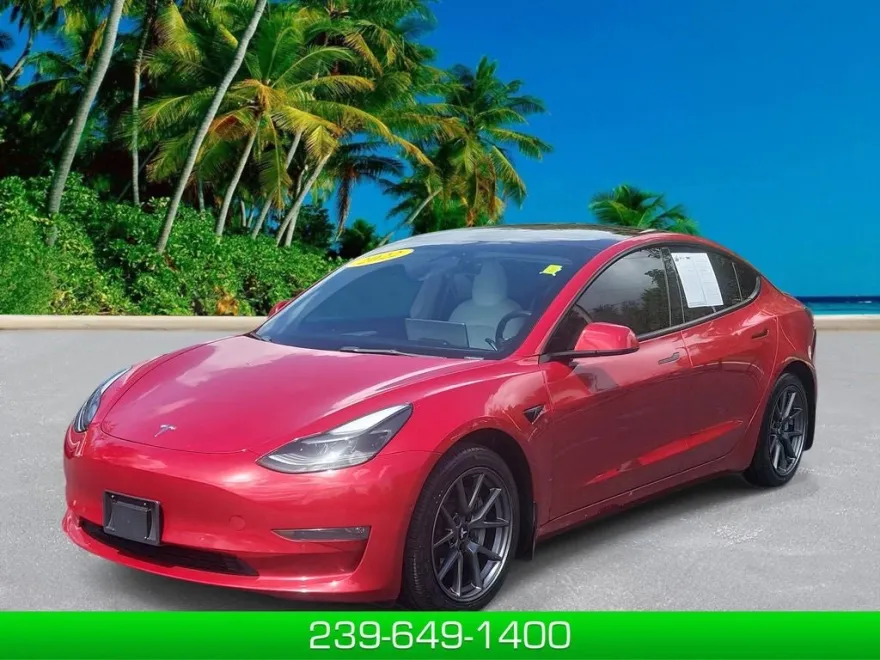 2022 Tesla Model 3 Long Range photo 1