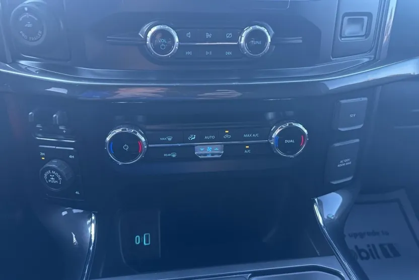 2022 Ford F-150 XLT photo 1