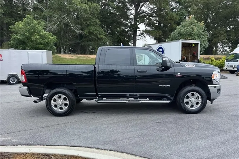 2024 Ram 2500 Big Horn photo 1