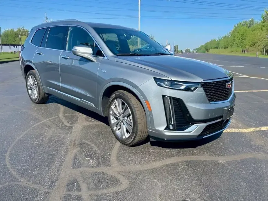 2023 Cadillac XT6 Premium Luxury photo 1