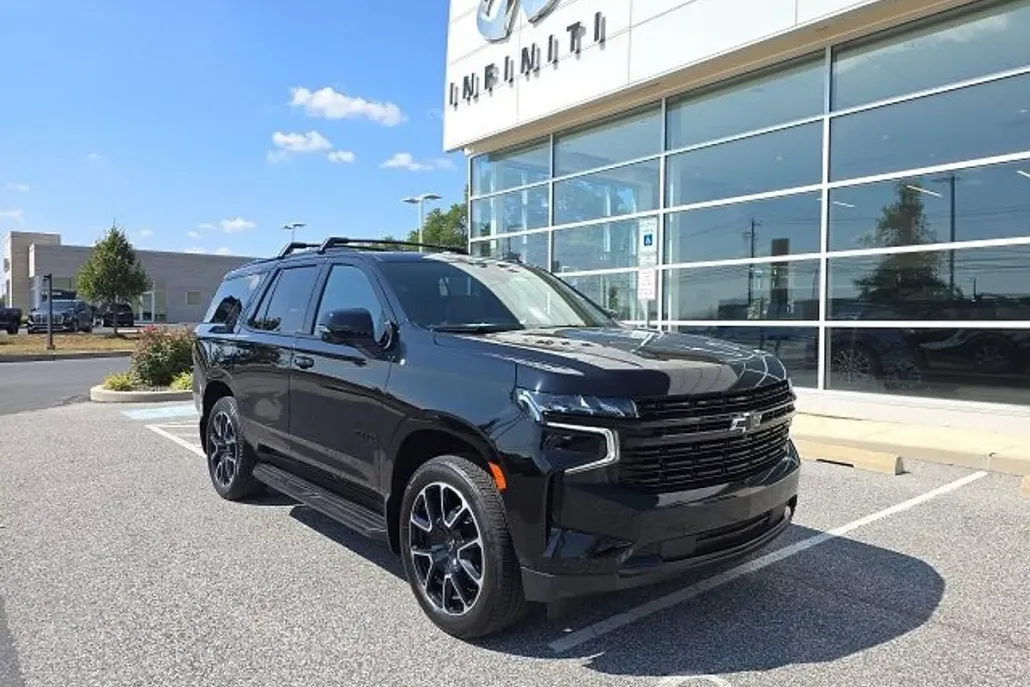 2024 Chevrolet Tahoe RST photo 1
