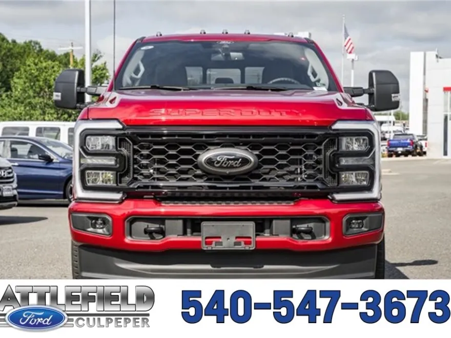 2025 Ford F-350 XLT photo 1