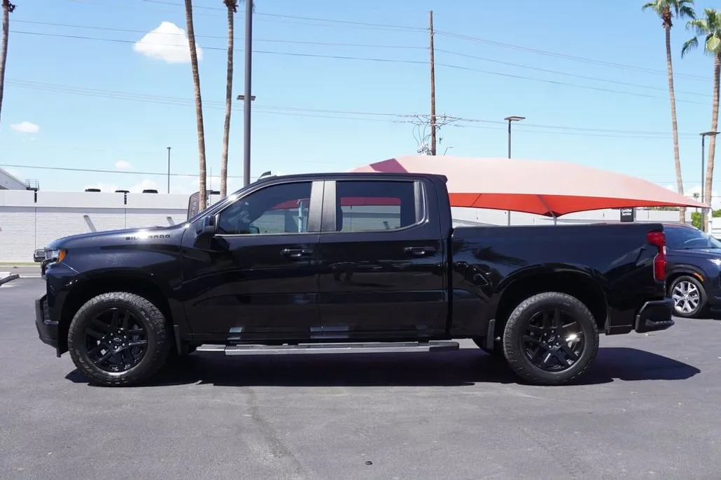 2021 Chevrolet Silverado 1500 RST photo 1