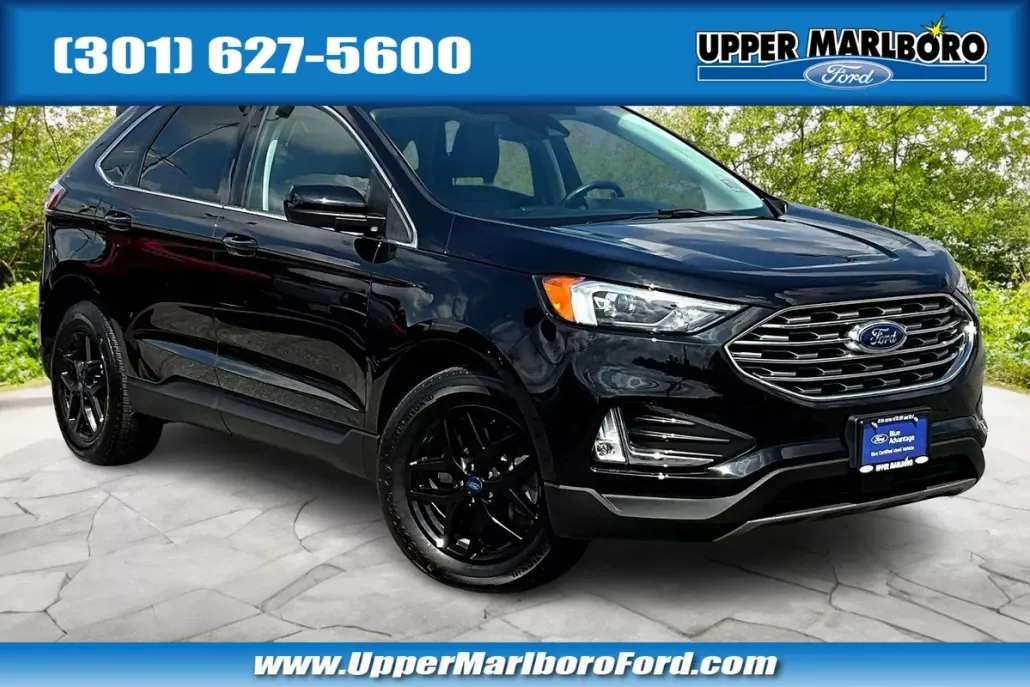2022 Ford Edge SEL photo 1