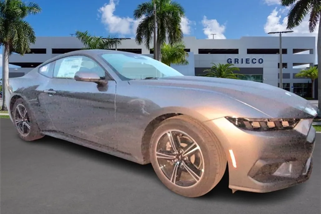2025 Ford Mustang EcoBoost photo 1