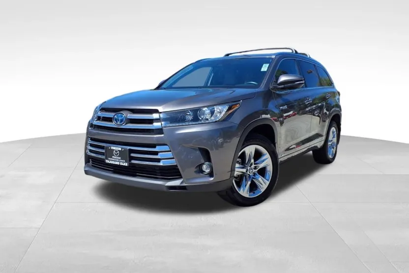 2019 Toyota Highlander Hybrid Limited photo 1