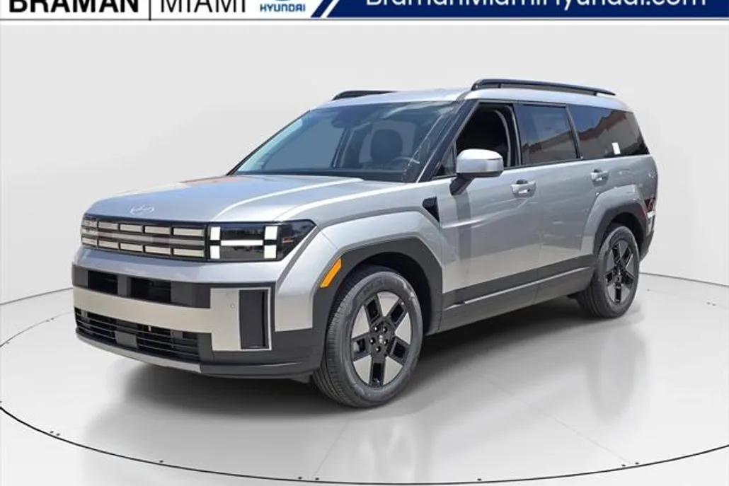 2025 Hyundai Santa Fe SEL photo 1