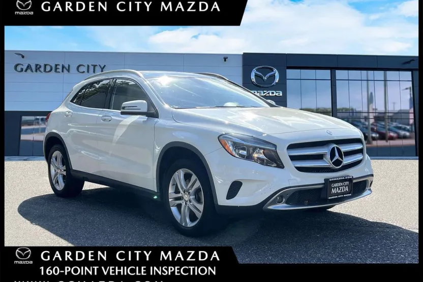 2017 Mercedes Benz GLA 250 4MATIC photo 1