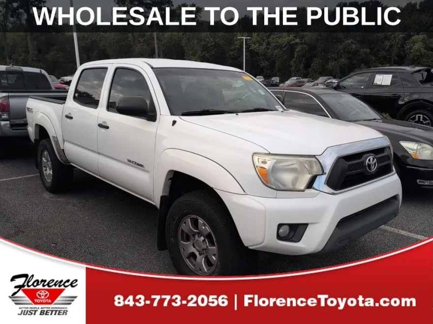 2013 Toyota Tacoma PreRunner V6 photo 1