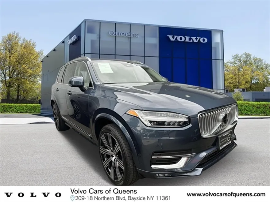 2023 Volvo XC90 Ultimate photo 1