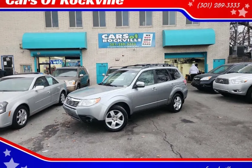 2010 Subaru Forester 2.5X Premium photo 1