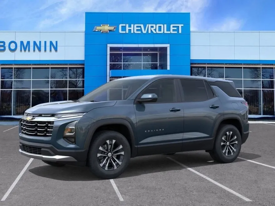 2026 Chevrolet Equinox LT photo 1