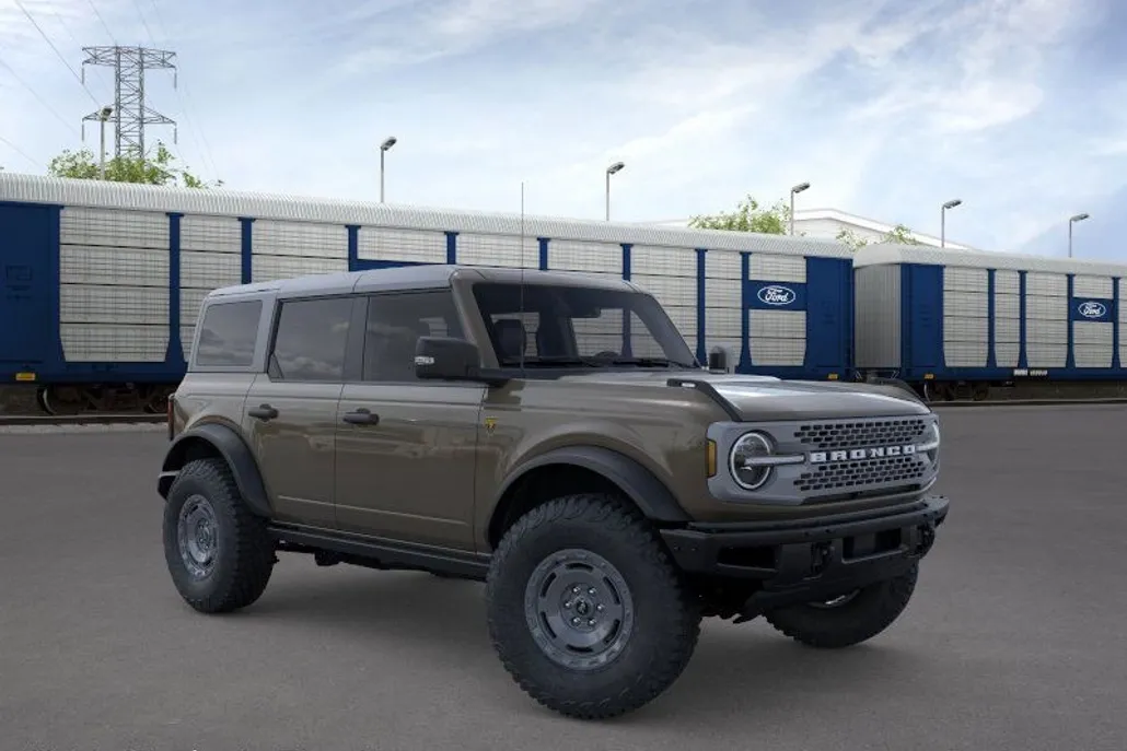 2025 Ford Bronco Badlands photo 1