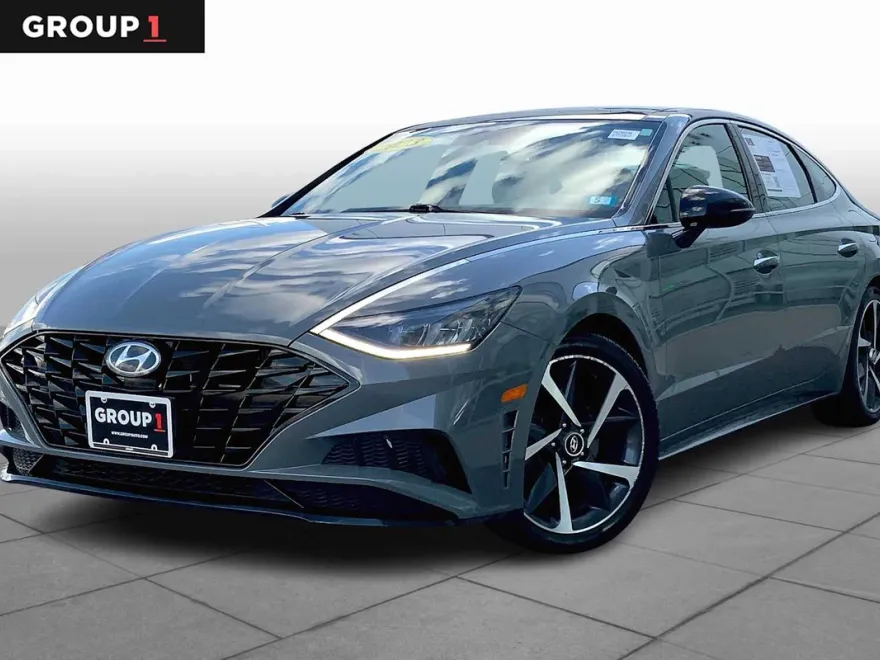 2023 Hyundai Sonata SEL Plus photo 1