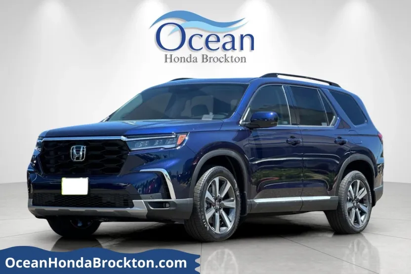 2025 Honda Pilot Touring photo 1